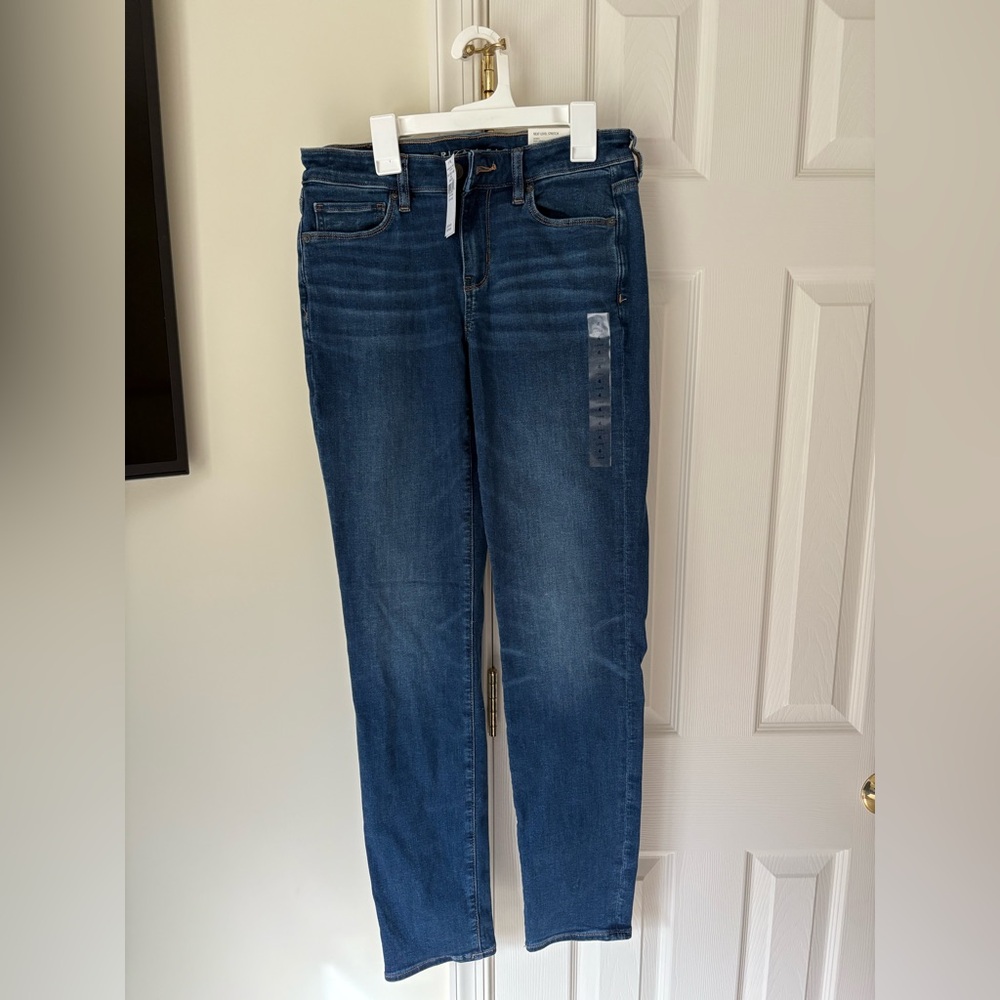American Eagle Next Level Stretch Skinny Jeans – Size 4 Long (New with Tags)